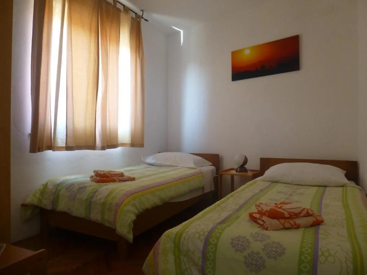 Apartment Dada Novi Vinodolski Croaţia