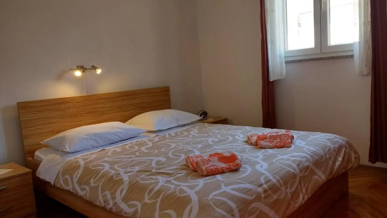 Apartment Dada Novi Vinodolski 0*,  Croaţia